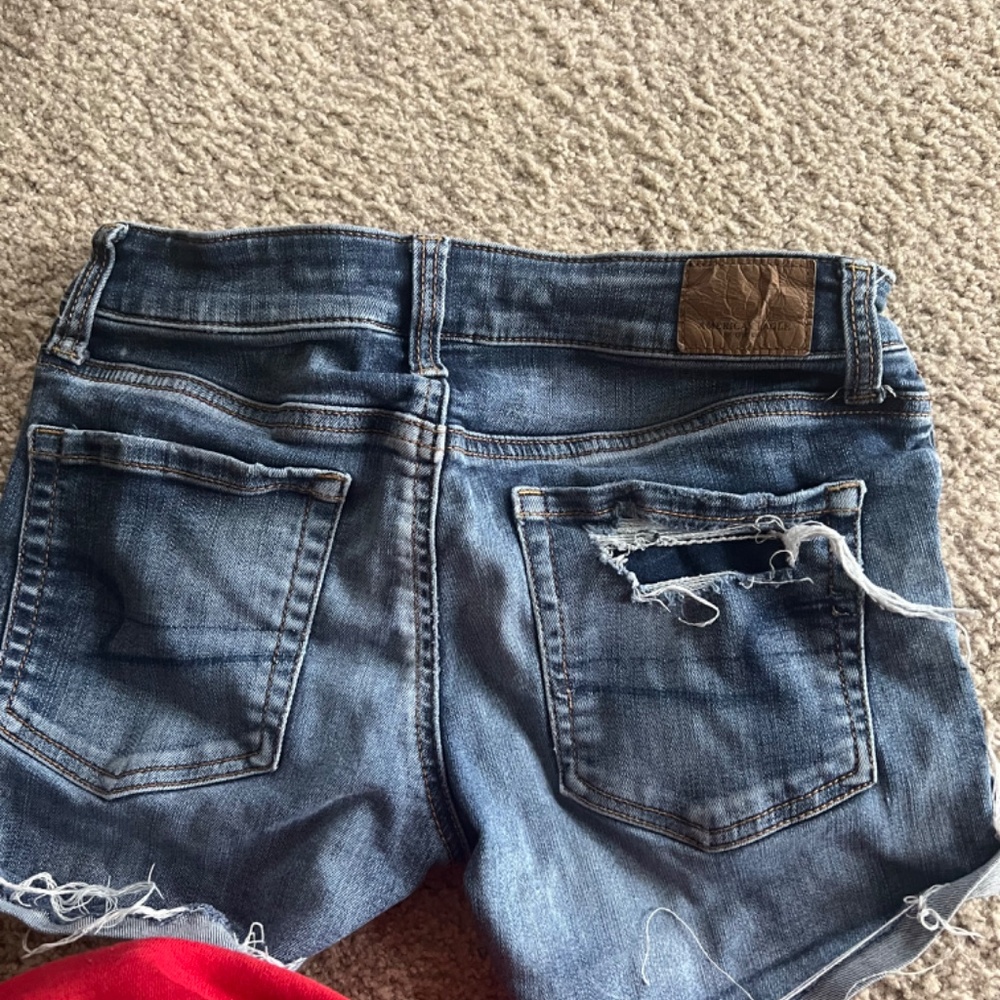 shorts - Picture 2 of 2